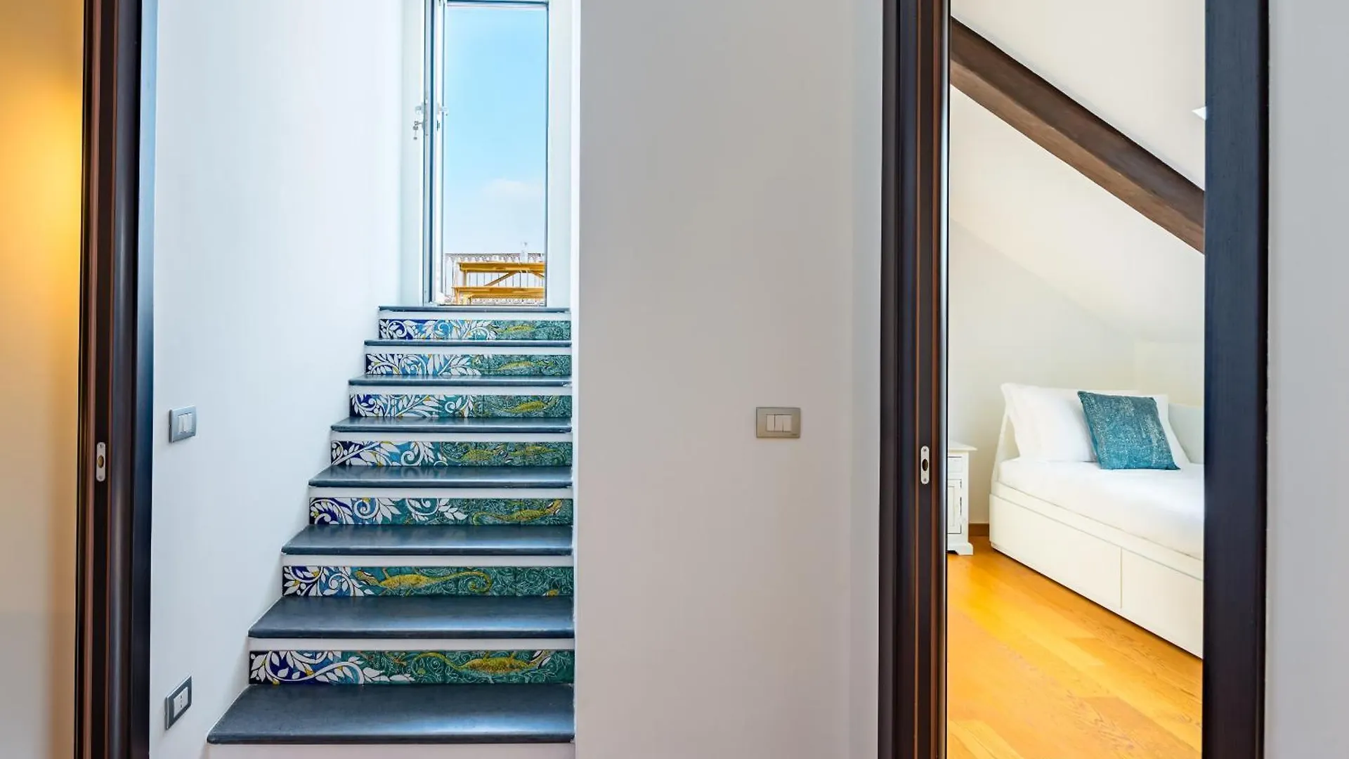 Un Terrazzo Panoramico Su Napoli By Wonderful Italy Apartment 0*, Naples